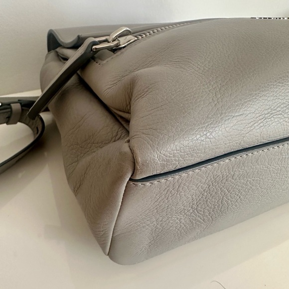 Givenchy Medium Pandora Flap Handbag Gray - Picture 15 of 16